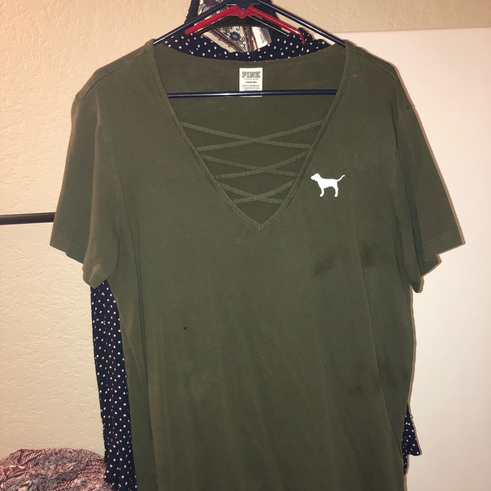 Green cross neck tee
